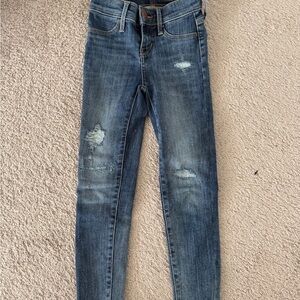 Old Navy Girls Distressed Skinny Jeans - Blue